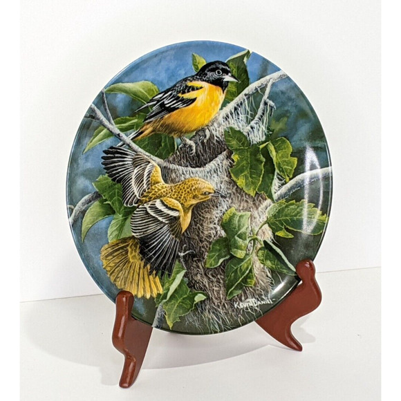 Edwin M Knowles Baltimore Oriole Kevin Daniel Bird Collectors Plate 8.5" 1985 - Picture 7 of 7